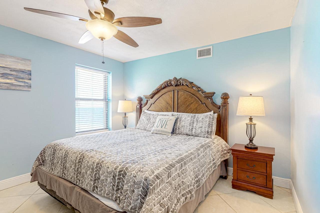 Phoenix Vacation Rentals Orange Beach Exterior photo