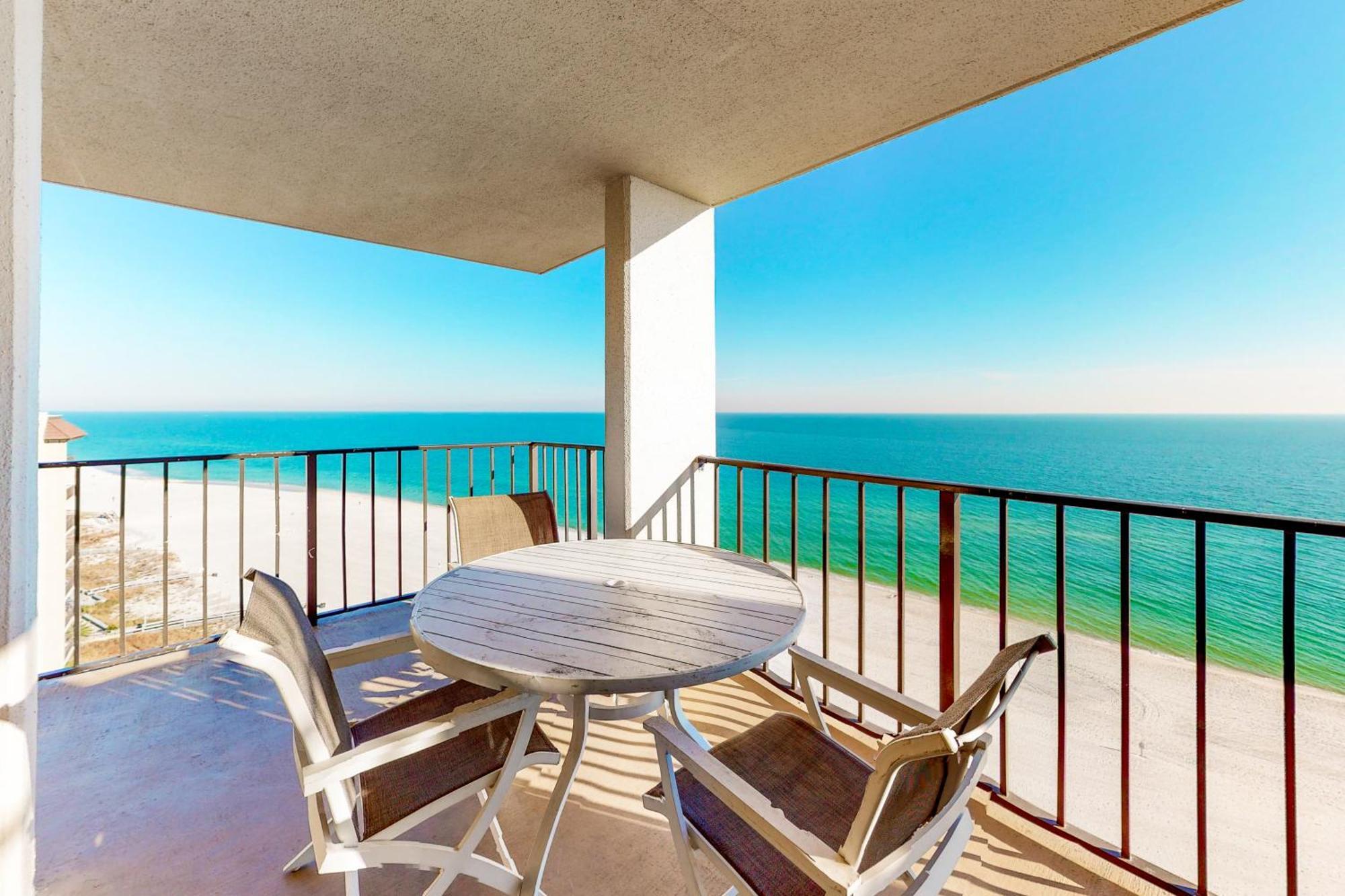 Phoenix Vacation Rentals Orange Beach Room photo